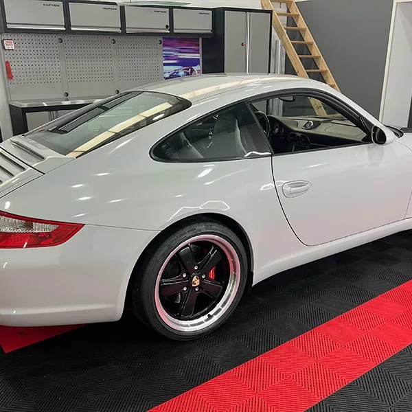 Photo-rskin-covering-porsche-997-15