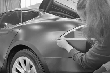 R-skin-covering-photo-2