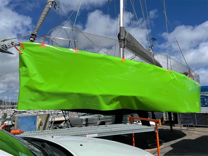 R-skin-covering-photo-covering-bateau-2